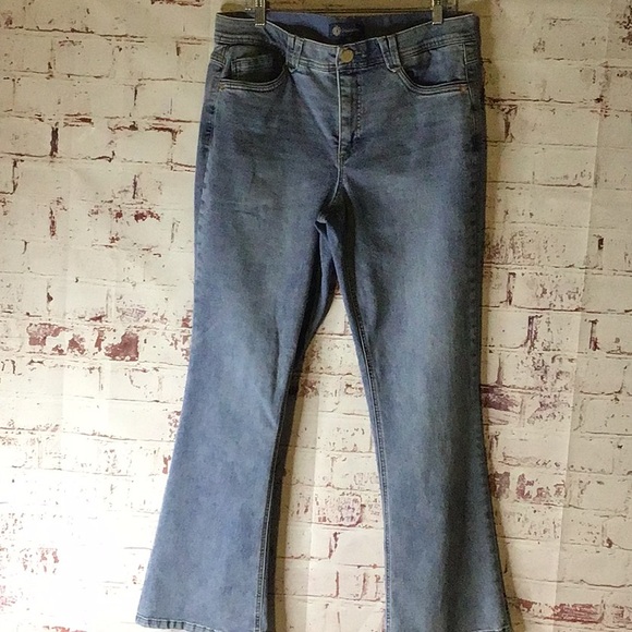 ✨Democracy Classic Blue Women's Denim Jeans Size 16 #710 - Picture 6 of 7